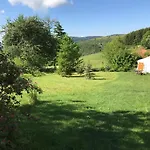 Eco Yourte Les Airelles Luxuszelt Saint-Anthème