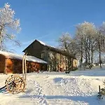 Luksusowy namiot Eco Yourte Les Airelles 4*