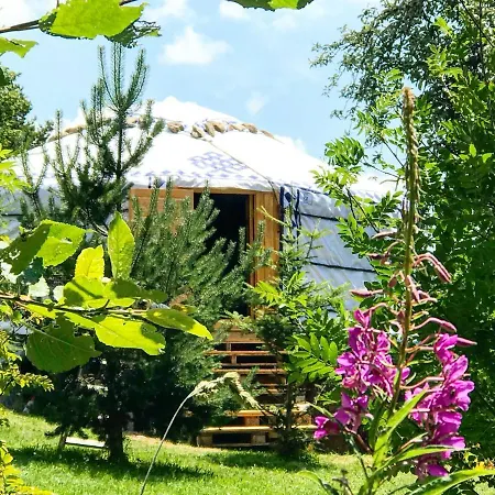 Luxury tent Eco Yourte Les Airelles Saint-Antheme