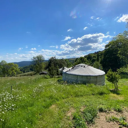 Eco Yourte Les Airelles Saint-Anthème