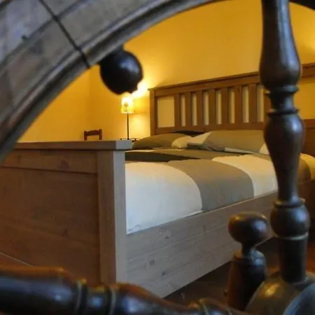 Eco Yourte Les Airelles 럭셔리텐트 Saint-Anthème