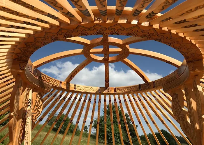 Роскошный шатер Eco Yourte Les Airelles